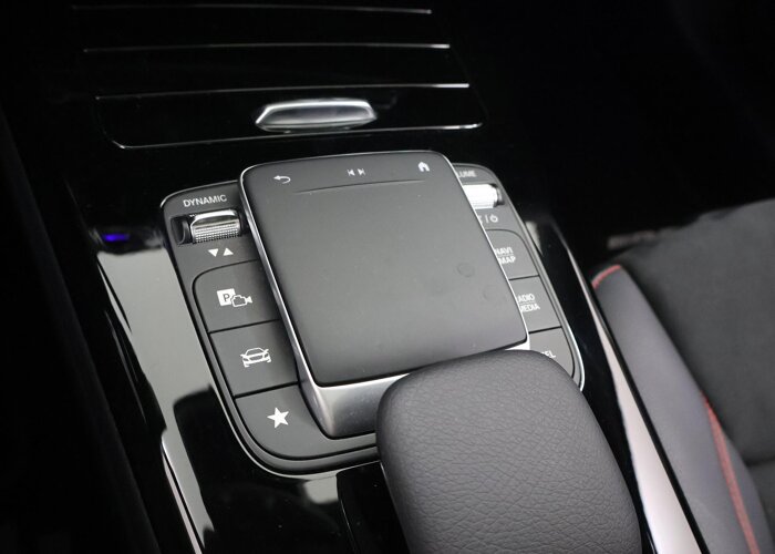Mercedes-Benz A-Klasse 250 e Business Solution AMG Limited