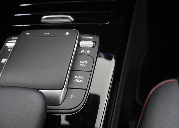 Mercedes-Benz A-Klasse 250 e Business Solution AMG Limited