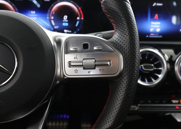 Mercedes-Benz A-Klasse 250 e Business Solution AMG Limited
