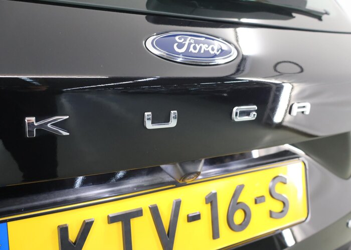 Ford Kuga 2.5 PHEV Titanium