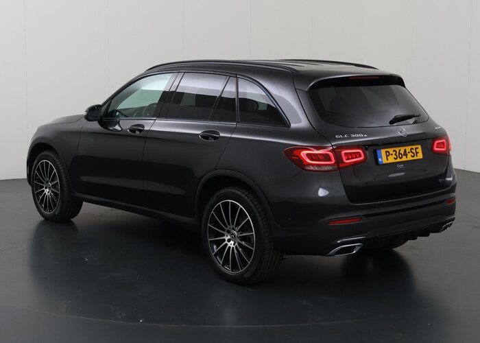 Mercedes-Benz GLC 300e 4MATIC Business Solution AMG