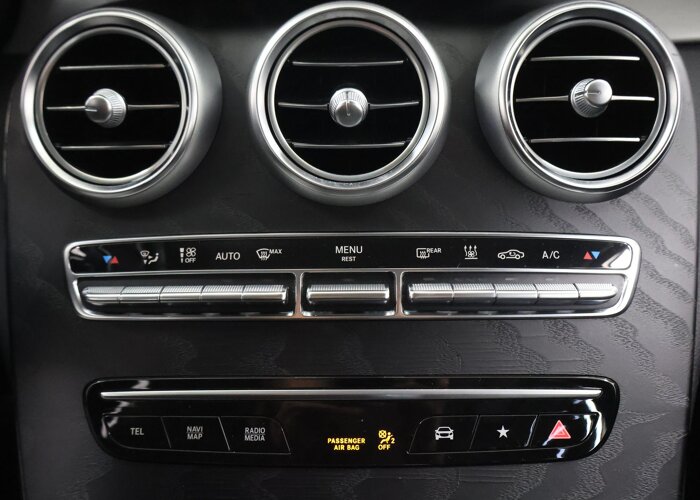 Mercedes-Benz GLC 300e 4MATIC Business Solution AMG