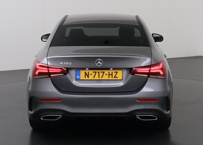 Mercedes-Benz A-Klasse 180 Business Solution AMG