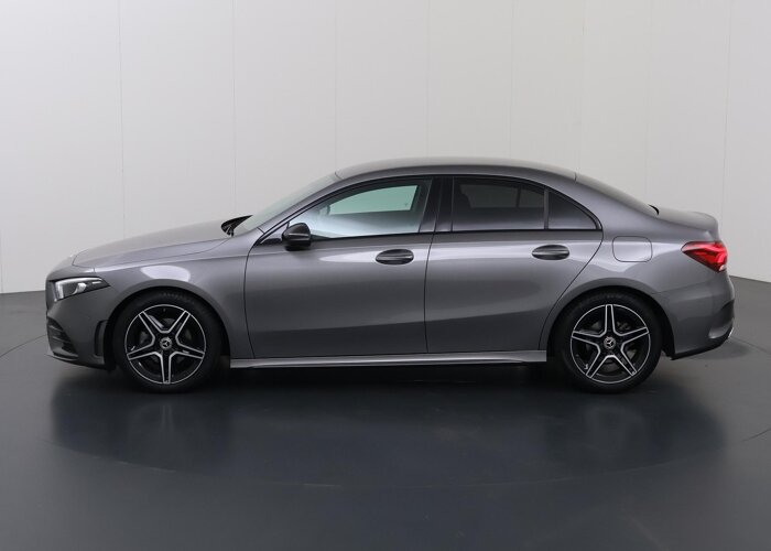 Mercedes-Benz A-Klasse 180 Business Solution AMG