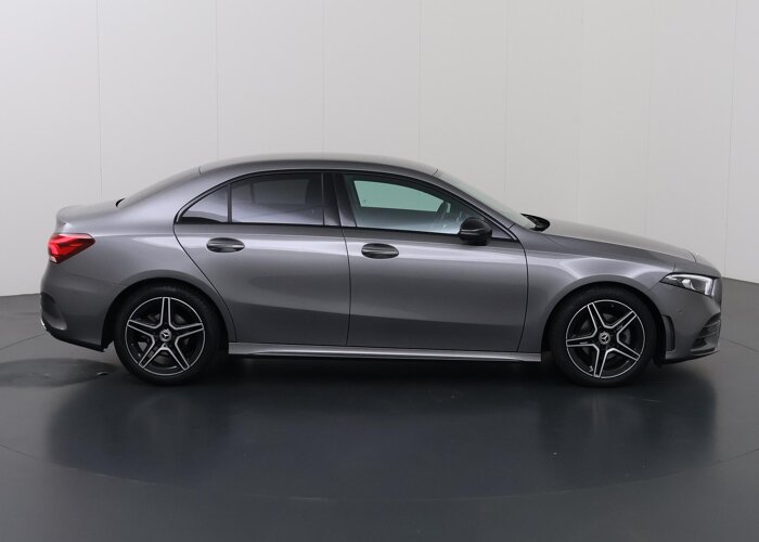 Mercedes-Benz A-Klasse 180 Business Solution AMG