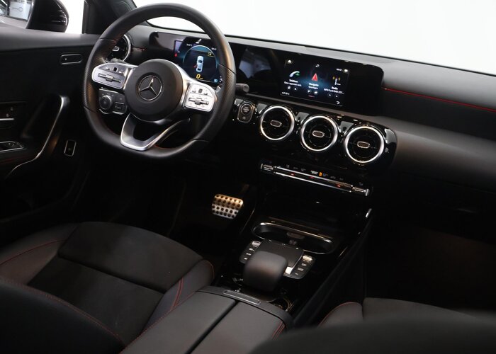Mercedes-Benz A-Klasse 180 Business Solution AMG