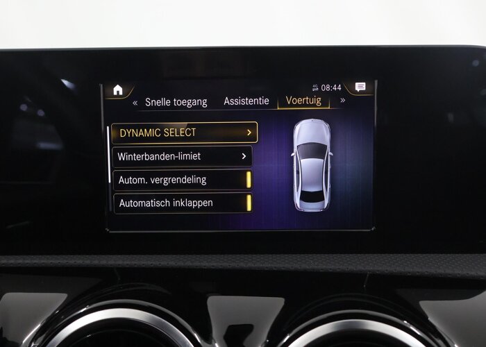 Mercedes-Benz A-Klasse 180 Business Solution AMG