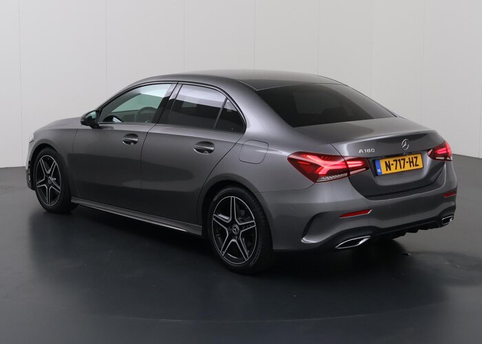 Mercedes-Benz A-Klasse 180 Business Solution AMG