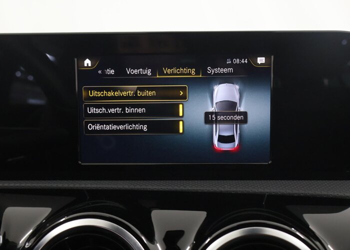 Mercedes-Benz A-Klasse 180 Business Solution AMG