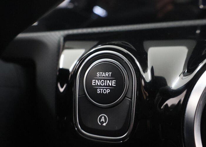 Mercedes-Benz A-Klasse 180 Business Solution AMG