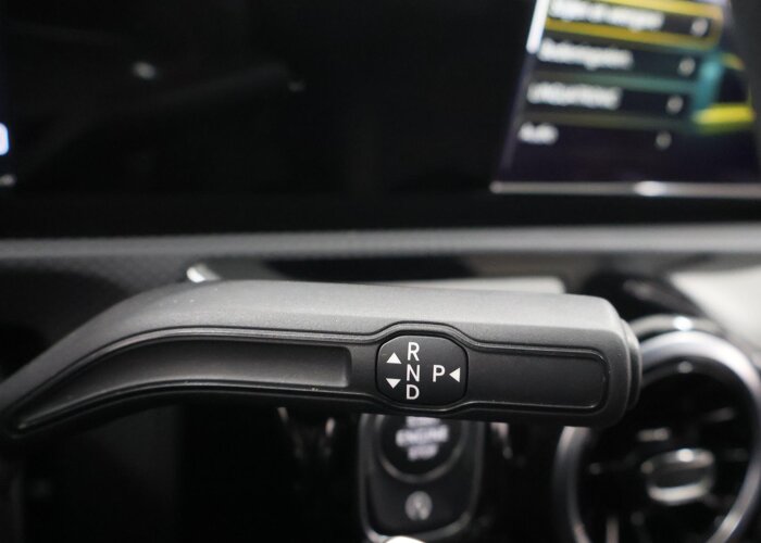 Mercedes-Benz A-Klasse 180 Business Solution AMG