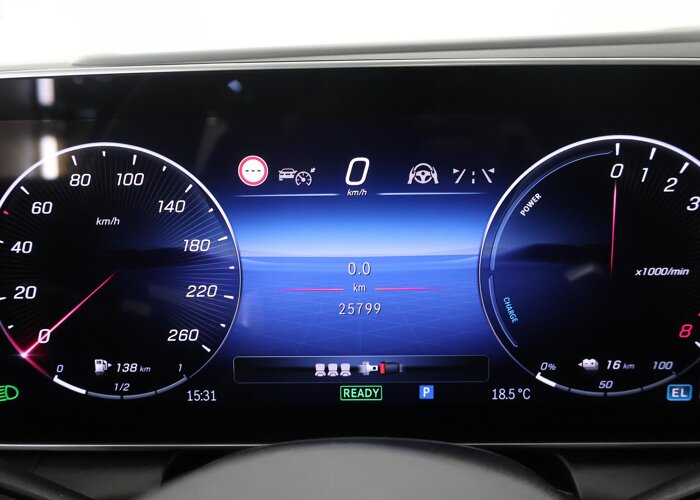 Mercedes-Benz GLC 300e 4MATIC Business Line