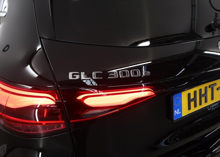 Mercedes-Benz GLC 300e 4MATIC Business Line