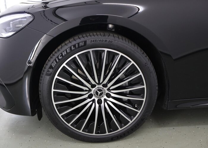 Mercedes-Benz E-Klasse 300e Sport Edition