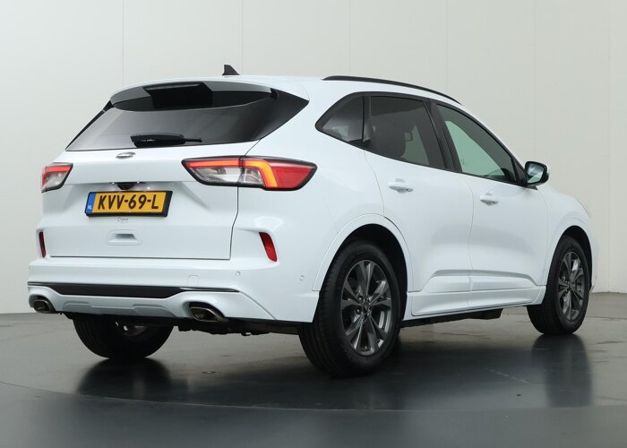 Ford Kuga 2.5 PHEV ST-Line X