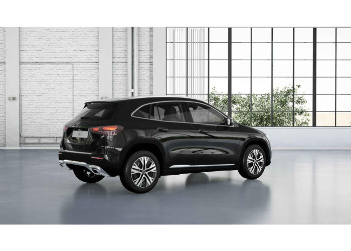 Mercedes-Benz GLA 180 Business Solution Luxury