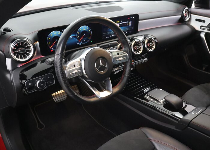 Mercedes-Benz CLA-Klasse 180 Business Solution AMG