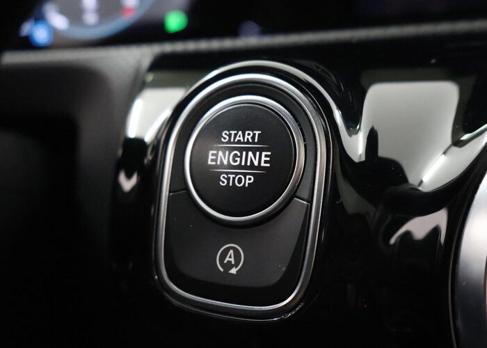 Mercedes-Benz CLA-Klasse 180 Business Solution AMG