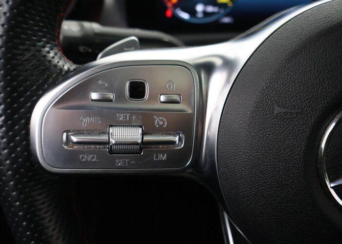 Mercedes-Benz CLA-Klasse 180 Business Solution AMG
