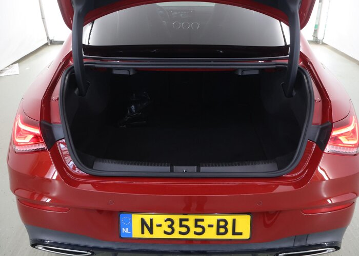 Mercedes-Benz CLA-Klasse 180 Business Solution AMG