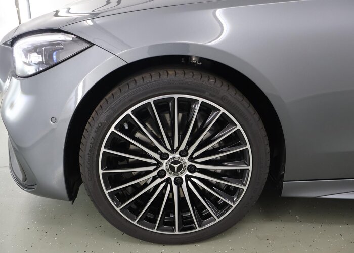 Mercedes-Benz C-Klasse 300 e 140 Years Edition 300 e 140 Years Edition