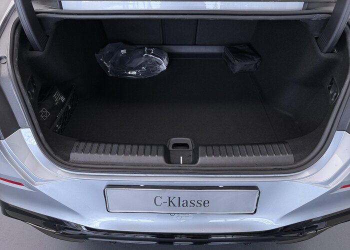 Mercedes-Benz C-Klasse 400 4MATIC Launch Edition 94 kWh