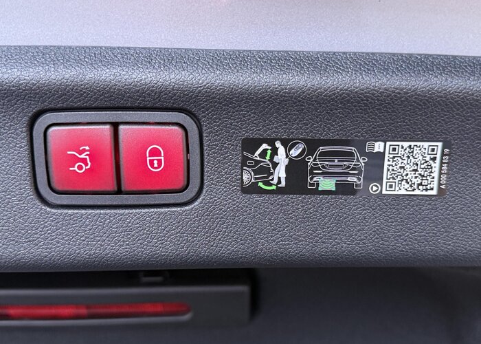 Mercedes-Benz C-Klasse 400 4MATIC Launch Edition 94 kWh