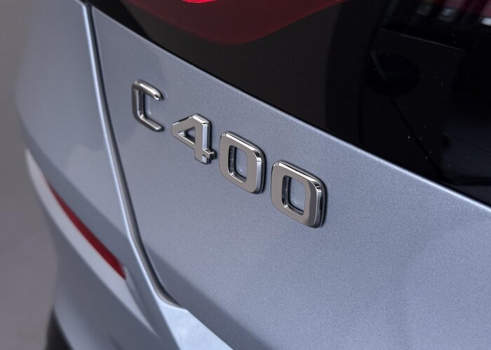 Mercedes-Benz C-Klasse 400 4MATIC Launch Edition 94 kWh