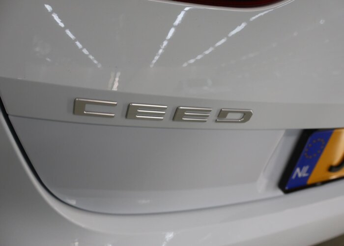Kia Ceed Sportswagon 1.0 T-GDi Design Edition