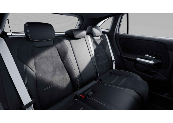 Mercedes-Benz GLA 250 e 140 Years Edition
