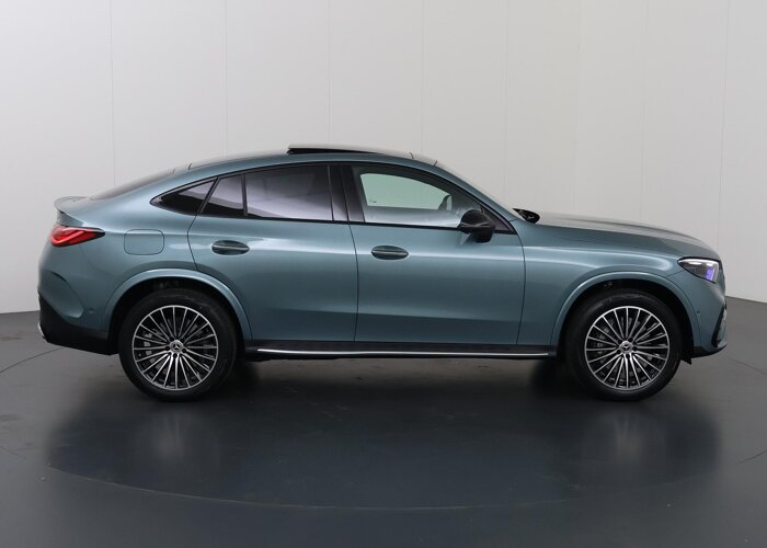 Mercedes-Benz GLC 300e 4MATIC Coupé Business Solution AMG