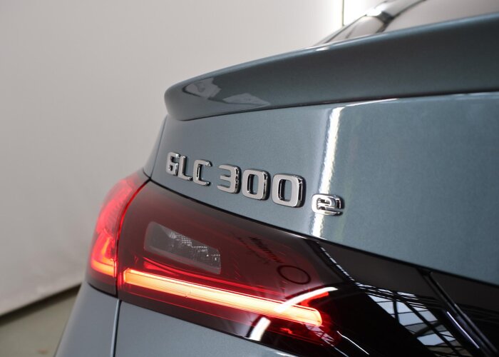Mercedes-Benz GLC 300e 4MATIC Coupé Business Solution AMG