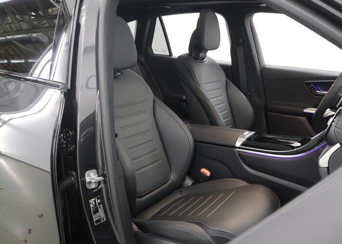 Mercedes-Benz GLC 300e 4MATIC Business Solution AMG
