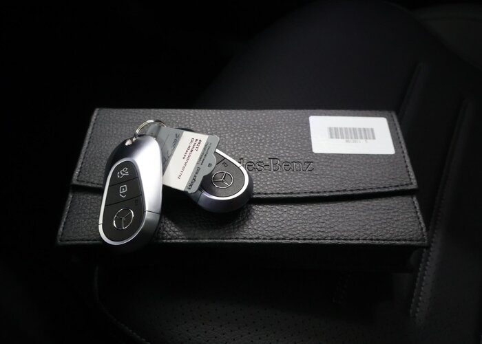 Mercedes-Benz GLC 300e 4MATIC Business Solution AMG