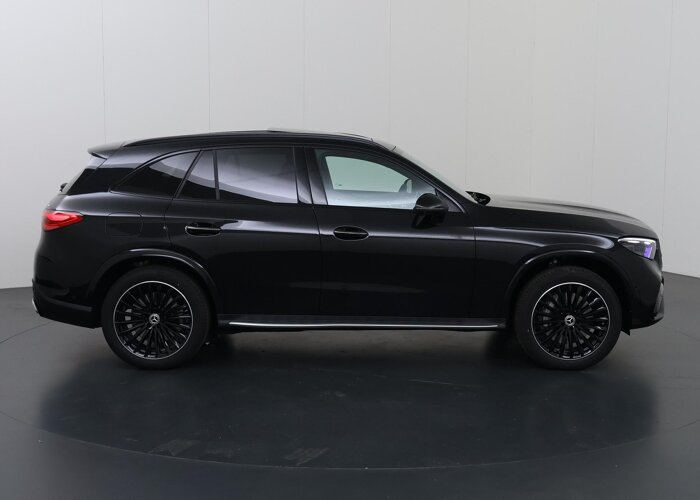 Mercedes-Benz GLC 300e 4MATIC Business Solution AMG