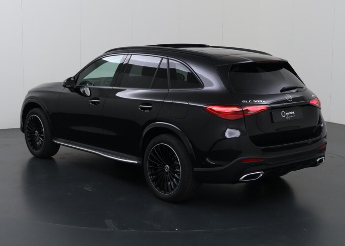 Mercedes-Benz GLC 300e 4MATIC Business Solution AMG