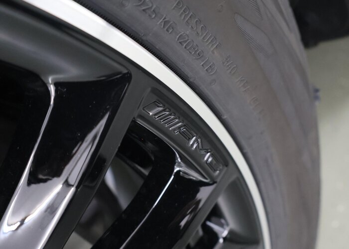 Mercedes-Benz GLC 300e 4MATIC Business Solution AMG