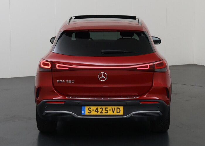 Mercedes-Benz EQA 250 AMG Line 67 kWh