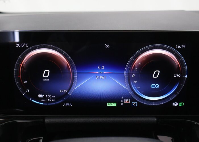 Mercedes-Benz EQA 250 AMG Line 67 kWh