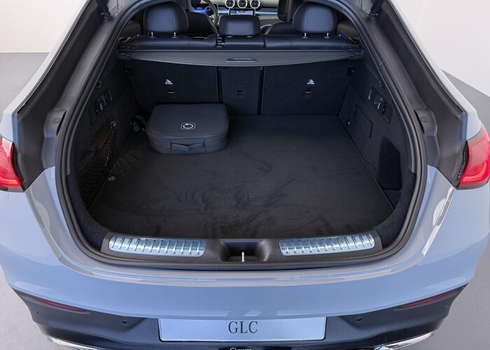 Mercedes-Benz GLC 300e 4MATIC Coupé Business Solution AMG