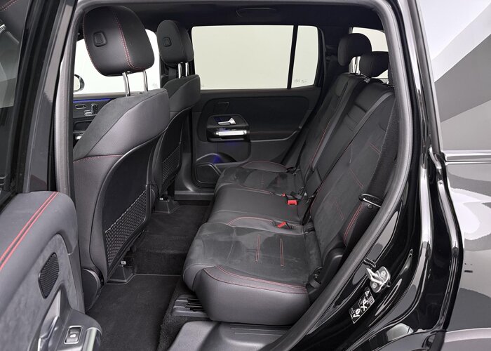 Mercedes-Benz GLB 180 Business Solution AMG