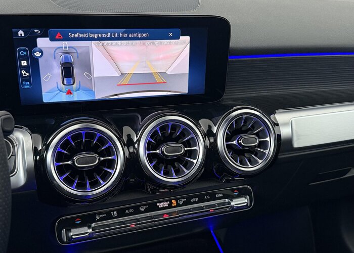 Mercedes-Benz GLB 180 Business Solution AMG
