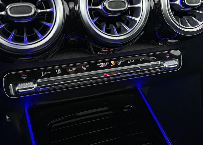 Mercedes-Benz GLB 180 Business Solution AMG