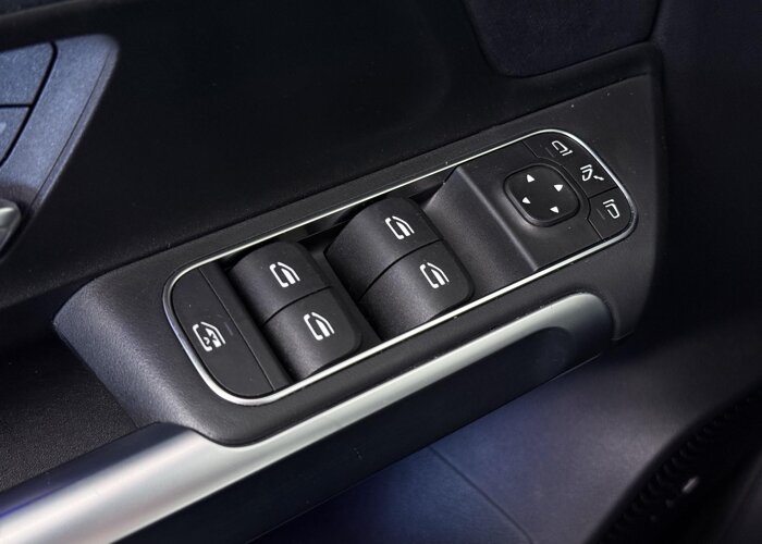 Mercedes-Benz GLB 180 Business Solution AMG