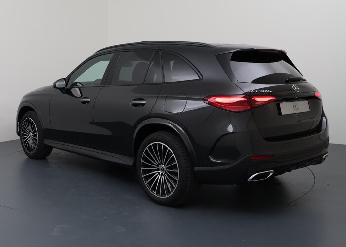 Mercedes-Benz GLC 300e 4MATIC Sport Edition