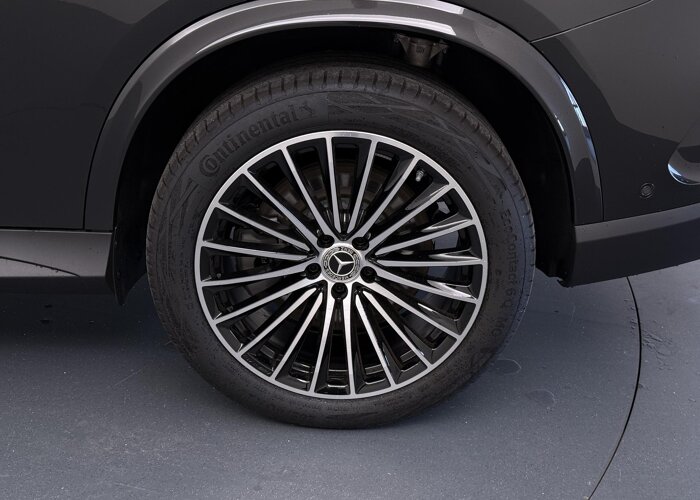 Mercedes-Benz GLC 300e 4MATIC Sport Edition