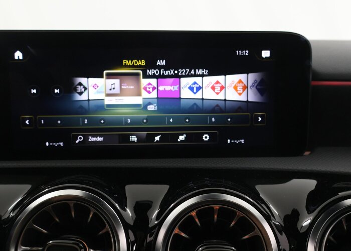 Mercedes-Benz A-Klasse 180 Premium Plus