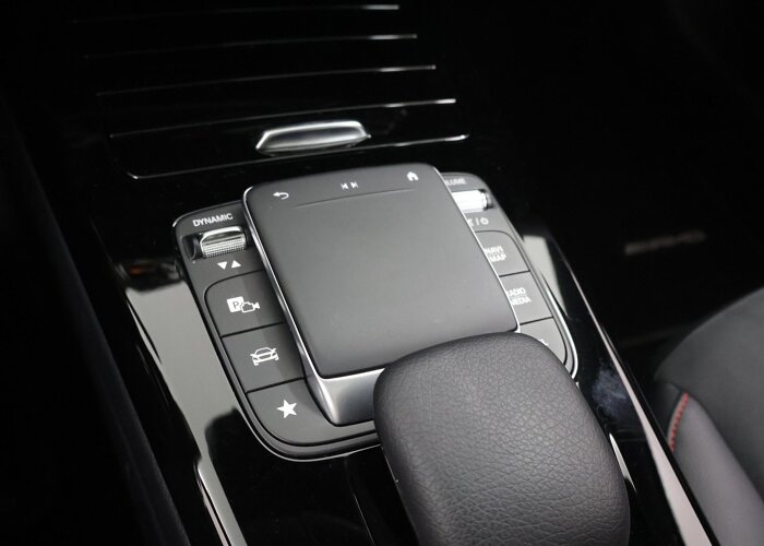 Mercedes-Benz A-Klasse 180 Premium Plus