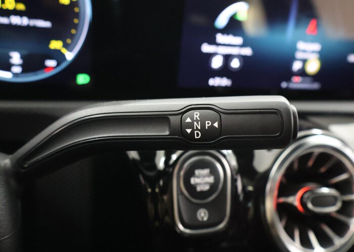 Mercedes-Benz A-Klasse 180 Premium Plus