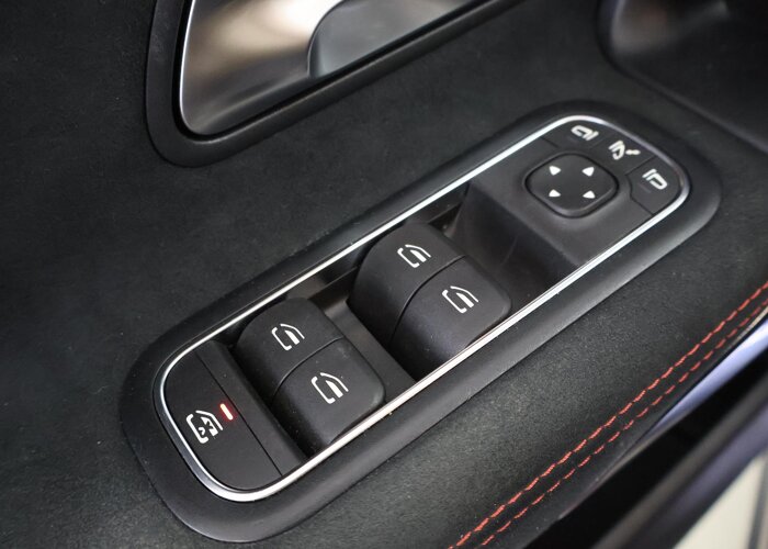 Mercedes-Benz A-Klasse 180 Premium Plus